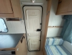 Adria-Unica-390-DB-porta.JPG