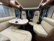 Carthago-Chic-C-Line-5.0-L-Mercedes-camper-tavolo-centrale.JPG