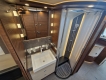 Carthago-Chic-C-Line-I-6.2-XL-QB-camper-doccia.jpg