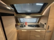 Knaus-Sudwind-500-PF-60-Years-caravan-cucina.JPG