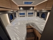 Malibu-Van-Comfort-GT-Skyview-640-LE-2-camper-letto-posteriore.jpg