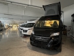 Malibu-Van-Compact-540-DB-tetto-a-soffietto-camper-interno-showroom.JPG