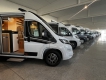Malibu-Van-First-Class-Two-Rooms-GT-Skyview-640-LE-RB-camper-salone-.JPG