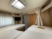 Motorhome-Knaus-Sky-I-700-LEG-camera-da-letto.JPG