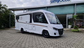 Motorhome Carthago C2 Tourer I Mercedes 145 RB-LE Lightweight 3.5t in pronta consegna in offerta