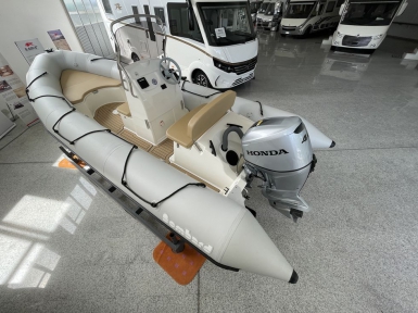  Bombard Sunrider 550  gommone pronta consegna