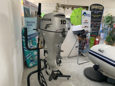  Fuoibordo usato Honda Marine 10hp