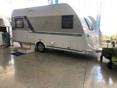  Knaus Sport 450 FU 