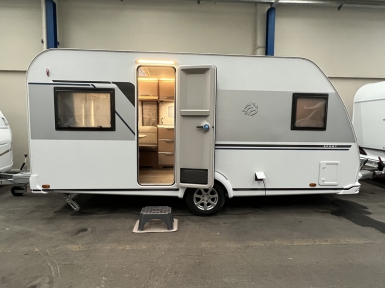  Knaus Sport 450 FU 