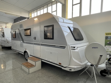  Knaus Sport 500 KD caravan  