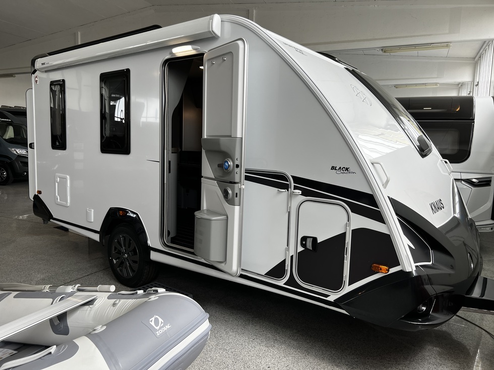 SanRocco - CARAVAN - KNAUS_3419 - KNAUS SPORTEFUN 480 QL BLACK ...